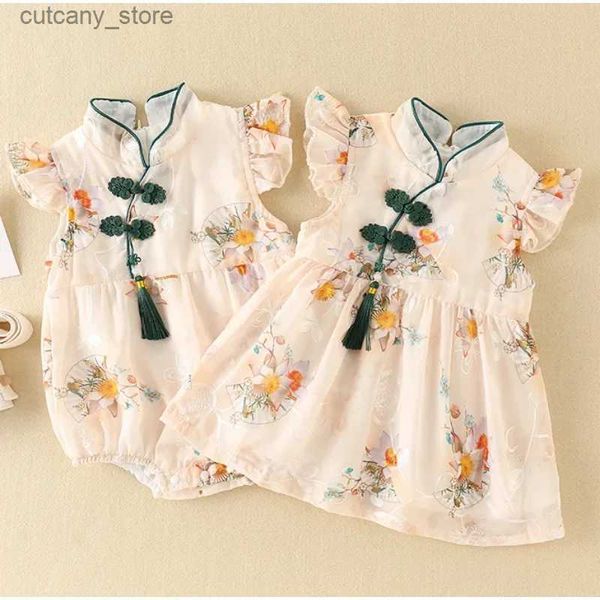 Robes de fille Vente chaude bébé robe d'été mince style chinois Qipao une pièce enveloppement pet manteau nouveau-né bébé mois complet 100 jours jupe robes L240311