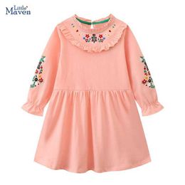 Girl's jurken Little Maven 2024 Leermeisjes Kleed Bloem Borduurwerk Girls Pretty Vestidos Childrens Cute Casual Clothing Cottonl2405