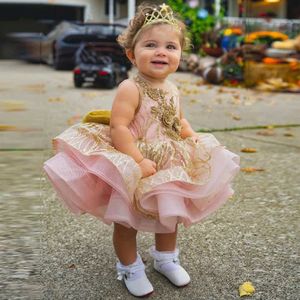 Girl's jurken luxe flash childrens feestjurk gelamineerde bal jurk meisje prinses jurk bloem sticker babyjurk d240515