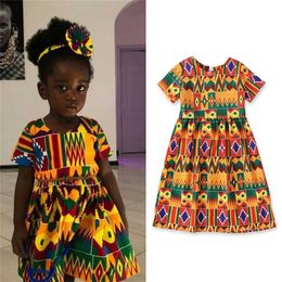 Meisjesjurken kleuterschool babymeisje jurk dashiki Afrikaanse stijl bedrukte korte mouw prinses feestjurk 2024 zomer babykleding 1 2 3 4 5y d240520