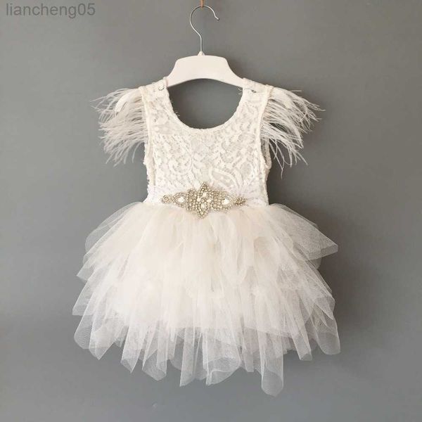 Vestidos de niña Princesa Bebé Vestido de plumas 1er Fiesta de cumpleaños Niñas pequeñas Encaje Manga voladora Vestido de verano Niños Tutu Ropa con fajas W0314