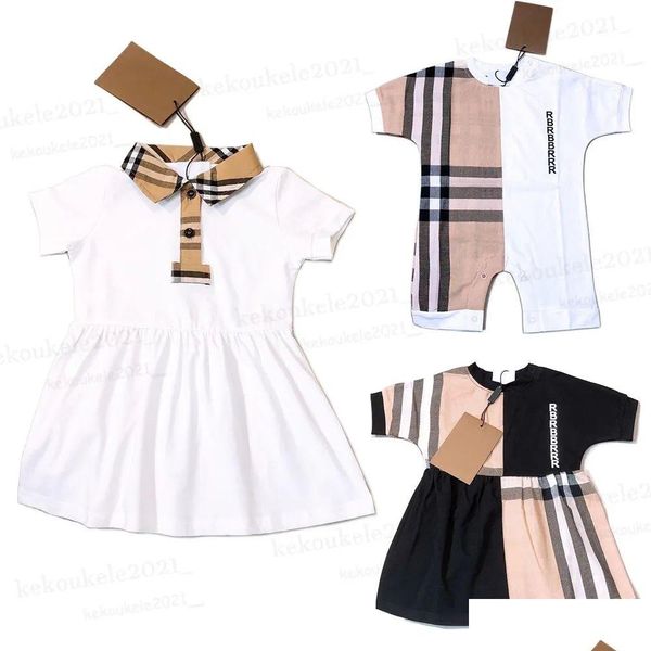 Robes de fille d'été bébé filles et batteaux motif à carre