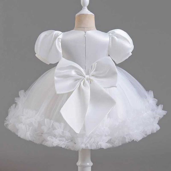 Robes de fille Summer Baby Girls Robe 2024 Sequin Puff Sleeve Princess Robe Bow Mesh Robe Banquet 1er Birthday Baptême Robe blanche