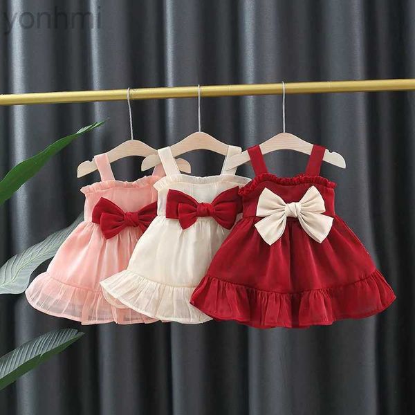 Robes de fille d'été bébé filles Nouvelle robe princesse en filet avec robe de fête d'arc 0-3 ans cadeau d'anniversaire de Noël D240419