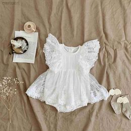 Robes de fille Summer Baby Baber for Girls Lacy Gauze Princess Sans manches mignonnes bébé combinaison BodySuit bébé mode 0-2 ans D240425