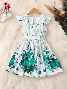 Robes de fille Summer Girls Hobe Green Flower Belt Lotus Sleeves Fashion Cheap Childrens Clothing 4-7y