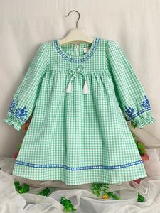 Robes de fille Enfant en bas âge filles à manches longues coton brodé robe de princesse décontractée pour enfants vêtements cadeau Halloween Noël printemps et automne 231213