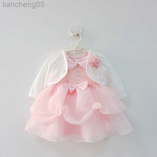 Vestidos de niña Vestido de bautismo de bebé de pétalo rosa para niños pequeños Vestido de novia de princesa de encaje con cuentas Vestido de boda infantil con chaqueta 1 año Fiesta de cumpleaños de niña bebé Desgaste W0221