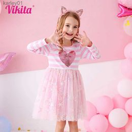 Robes de fille VIKITA Filles Coeur Forme Robe À Paillettes Enfants Rayé Patchwork Robe Enfants Rose Dentelle Maille Tulle Princesse Costumes De Fête D'anniversaire yq240327