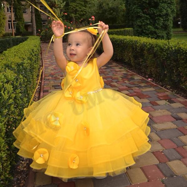 Vestidos de niña amarillo lindo bebé niño cumpleaños flower girls fide de boda de encaje de boda con big arco