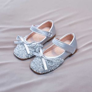 Meisje schoenen zomer prinses nieuwe hoge kwaliteit zachte rubberen danssplay baby lente comfortabel ademend x0703