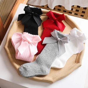 Chaussettes fille bébé ruban noeud chaussette 5 couleurs haute 3/4 genou enfants princesse chaussettes Fit 0-4T fines jambes chaudes bébé chaussettes 240229