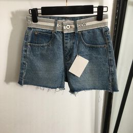 Girls Beach Jeans Holiday Designer Taille Shorts Persoonlijkheid Letters Borduurwerk Korte broek Luxe korte broek