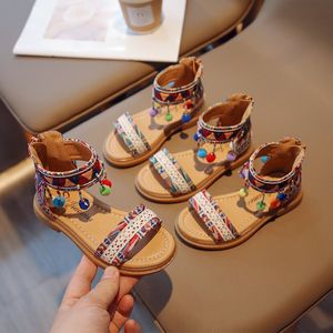 Sandalen in Boheemse stijl voor meisjes, antislip ademende platte sandalen voor op het strand