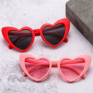 Niñas niños amor en forma de corazón nuevas gafas de sol para niños gafas de sol para niños gafas de bebé marco de seguridad Flexible gafas al aire libre Uv400