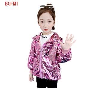 Meisjes heldere letter jas lente koreaanse mode kinderen jas hoodie en herfst jeugd windjack meisje top 211011