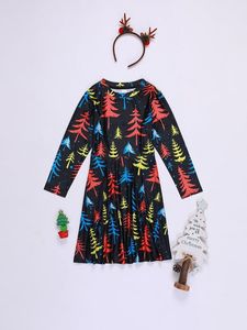 Robe smockée à imprimé sapin de Noël pour fille SHE01