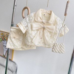 Girls Vêtements Set Elegant Floral Blouse Shirt and Jirt Toddler Girl 2 PCS Vêtements Ensembles d'été Tenues d'enfants 240408