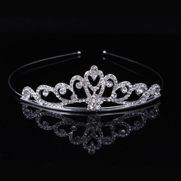 Pièces de tête des filles Girls Crystal Tiara Crown Rhinestone Head Pieds Bands de mariage Jewelry Hair Accessories Princess Heart