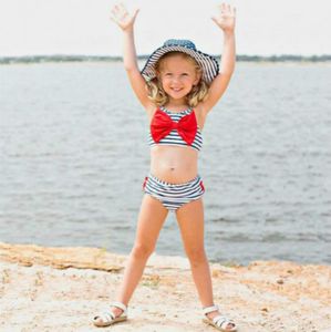 Meisjes Mode Zwemmen Suits Baby Kids Designer Stripe Gedrukt Sling Stijl Twee Stukken Zwemmen Kleding Set Kind Casual Leuke Badmode Top Quali
