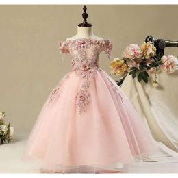 Robes roses de fleur des filles Applique 3D Floral Off the épaule en dentelle de dentelle en tulle