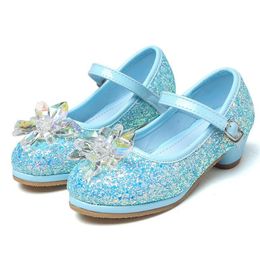 Filles High Heels Princess Chaussures Chaussures paillettes 039s Chaussures simples printemps et automne Nouveau style petite fille Show Crystal Robe S9715885