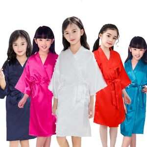 Girls Kids Solid Silk Satin Robes Enfants Pain de nuit Baigneur Bath Bath Charmandgown For Wedding Spa Party Birthday L2405