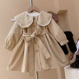 Meisjes Lange Trenchcoats Herfst Mode Pop Kraag Kinderen Windjack Koreaanse Versie Tiener Kinderkleding 2 4 6 8T 231225