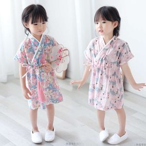 Girls 'Pamas Children's Simple Sleepwear Pakken Little Girls Japanse stijl katoen Kimono Children's Baby Dunne Nightdress LC831 L2405