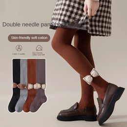 Meisjes panty klassieke verticale strepen lente herfst herfst dunne leggings met voeten buiten dragen buitenlandse panty girl knie sokken 240129