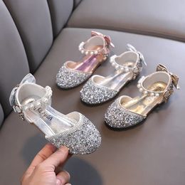 Filles princesse chaussures plates perles Bowknot mode d'été enfants paillettes sandales chaussures de mariage enfants chaussures plates à fond souple 240108