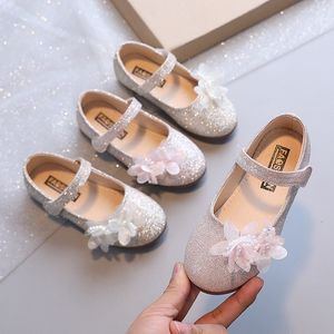 Chaussures de princesse en cuir PU pour filles, avec décor de fleurs en perles, semelle antidérapante, boucle à crochet