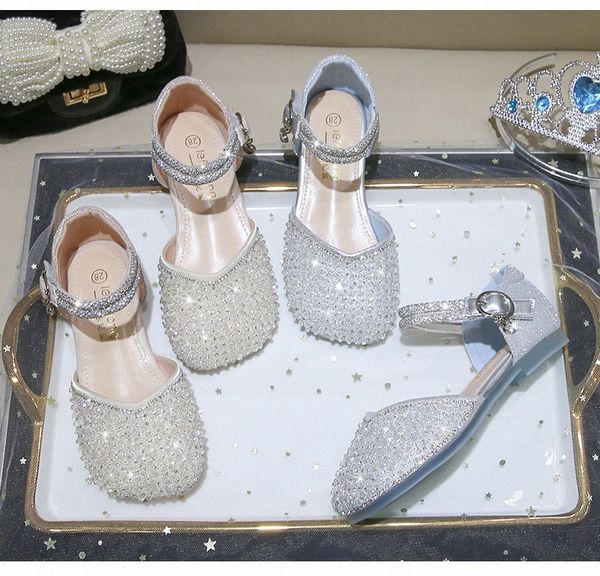 Girls Sandals Enfants Princesse Chaussures Crystal Crystal bébé Toddler Youth Soft Soft Soxe Flat Shoe Taille 22-36 C7MU #