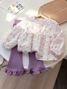 Filles printemps et automne robe florale à manches longues Version coréenne de la mode bébé dentelle petite jupe pantalon évasé 2 pièces ensemble 240226