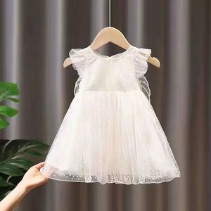 Robe d'été des filles papillon mailles sans manches patchwork zipper lace dentelle gâteau moelleux pour enfants vêtements princesse robes de style 240131