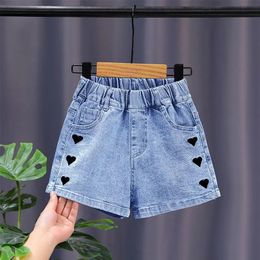 Girls Summer Jeans Heart Pattern Girls Breft Jeans Est Kid Jeans Casual Style Enfants Vêtements 4 6 8 10 12 14 ans 240328