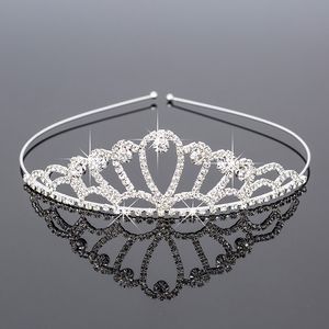 Meisjeskronen met Steentjes Bruiloft Sieraden Bruids Headpieces Verjaardag Party Performance Pageant Crystal Tiaras Bruiloft Accessoires BW-ZK046