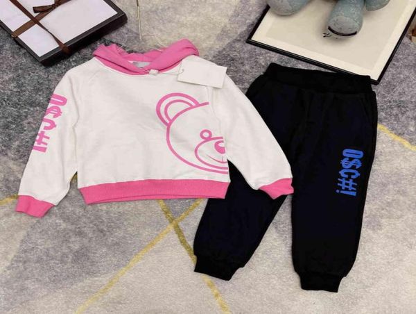 Survêtement pour filles automne ensembles de vêtements pour enfants pantalon pull à capuche logo de lettre imprimé en trois dimensions en mousse et motif d'ours 7448725