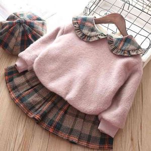 Niñas Ropa de felpa de invierno Baby Doll Collar Suéter de lana Chica Cálida de dos piezas 1-5Y 210515