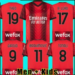 Giroud 23 24 Jerseys de fútbol Koche Ibrahimovic AC S 2023 2024 R. Leao Tonali THEO Dest Camisa de fútbol 2023 2024 Cuarto cuarto kit para niños