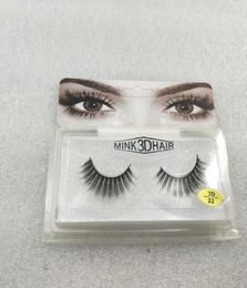 Les faux cils Giselle sont parfaits pour une longueur et un volume magnifiques du jour au soir, maquillage de marque, cheveux 3d en vison false1163477