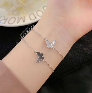 Bracelet glamour pour le bracelet de papillon blanc de beauté urbaine avec un design de petite foule exquis simple avec Vnain commun
