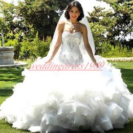 Vestidos de novia de encaje con cuentas de cristal glamorosos Lentejuelas de novia con gradas árabe Vestido de fiesta nupcial de talla grande para novia Mariage robe de mari￩e