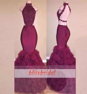 Glamoureuze avondjurken Hoge nek Mouwloze gesneden zijkanten Mermaid Prom jurk Bourgondië Lace Criss Kruisbanden Backless Long For3579592