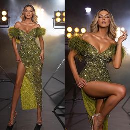 Glamour Sirène Robes De Bal De L'épaule Plumes Brillant Paillettes Côté Split Dos Nu Cheville Longueur Sur Mesure Plus La Taille Robe De Soirée Robe De Noite