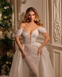 Robes de mariée sirène glamour col en V sur l'épaule brillante paillettes perlées dos nu avec robe de chapelle en tulle sur mesure grande taille robes De Novia