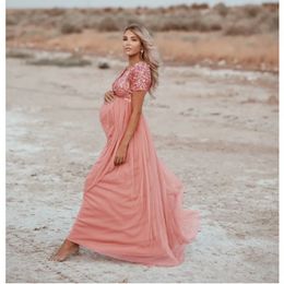Glamoureuze zwangerschapspography -jurk met korte mouwen met glinsterende paillettenjurken voor PO -opname 240321