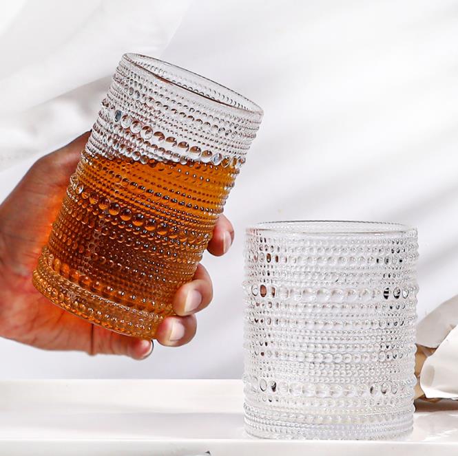 Glazen bekers Vintage drinkglazen Heldere zoolspijkerglazen Tumbler Reliëfontwerp Glaswerk Romantische waterglazen voor drank Sap Cocktail Frisdrank Water Whisky