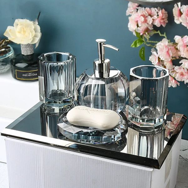 Bouteille de lotion en verre cristal clair ensemble de salle de bain fournitures de lavage porte-brosse à dents tasse boîte à savon bouteille de shampoing distributeur de savon ensemble 240223