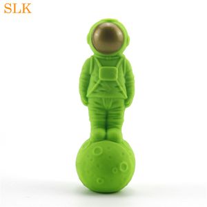 Pipe de silicone Bangs en verre avec bol en verre accessoires fumer 4,9 pouces Lune astronaute multifonction tampon